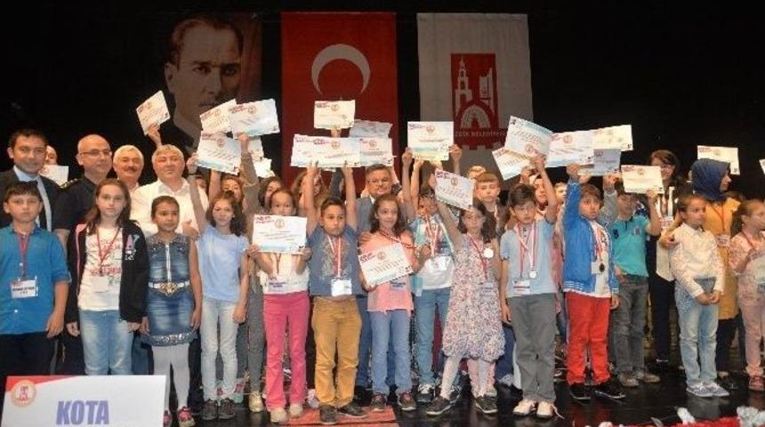 "akıllıyım &Ccedil;&uuml;nk&uuml; Teknoloji Bağımlısı Değilim" Projesi Yaz Kursları Başladı