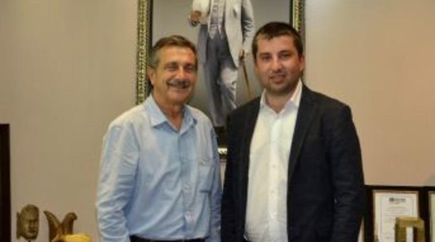 Chp&rsquo;li &Ouml;zcan&rsquo;dan Başkan Ata&ccedil;&rsquo;a Ziyaret