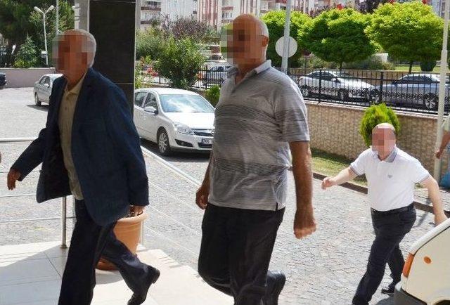 Bafra’da Fetö-pdy Operasyonunda 6 Kişi Adliyeye Sevk Edildi