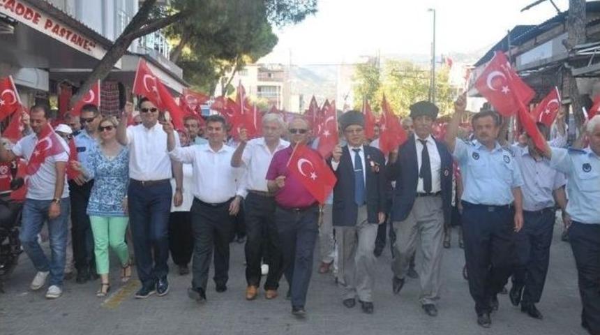 Buharkentliler Demokrasi Y&uuml;r&uuml;y&uuml;ş&uuml;