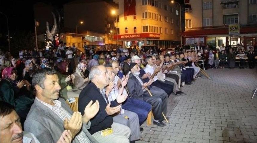 Oltu&rsquo;da Demokrasi N&ouml;beti Devam Ediyor