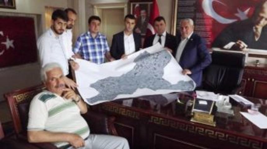 Eskil&rsquo;de Asfaltlama &Ccedil;alışmaları S&uuml;r&uuml;yor