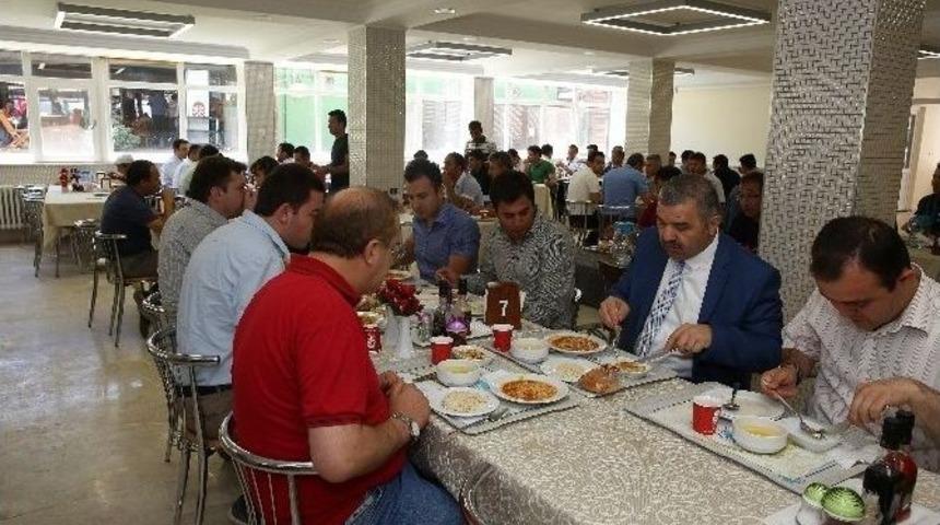 "ikinci Emir Gelene Kadar N&ouml;betteyiz"