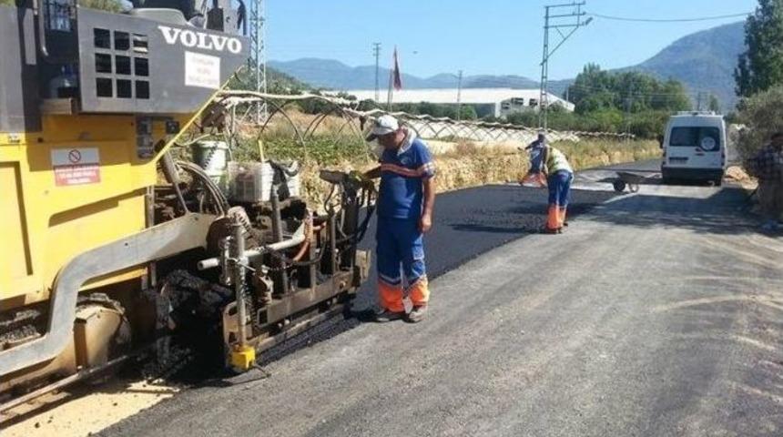 Başkan T&uuml;re, Asfalt &Ccedil;alışmalarını Denetledi