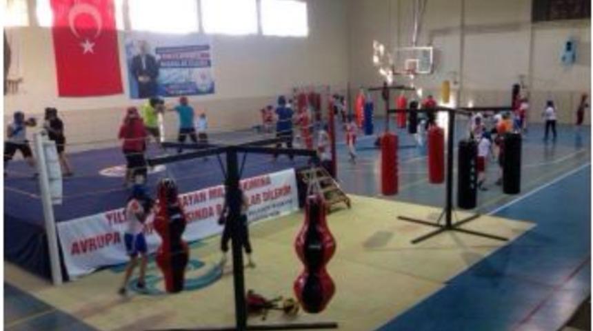 Boks Milli Takımı G&ouml;lbaşı&rsquo;nda Kamp Kurdu