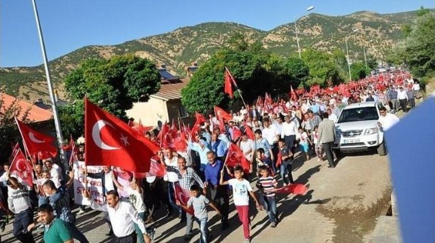 Mutki&rsquo;de Demokrasi Y&uuml;r&uuml;y&uuml;ş&uuml; D&uuml;zenlendi