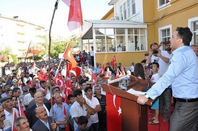 Mutki’de Demokrasi Yürüyüşü Düzenlendi