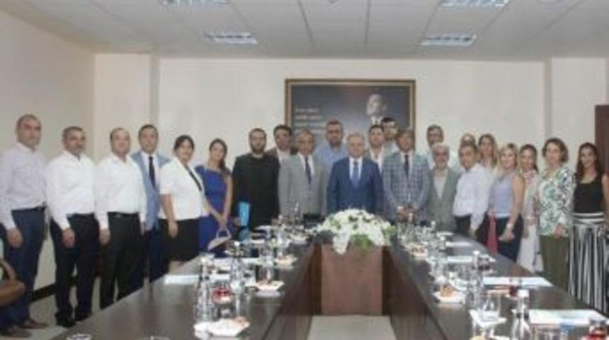 Vali &Ccedil;akacak: &ldquo;g&uuml;n, Birlik Ve Beraberlik, Kardeşlik G&uuml;n&uuml;d&uuml;r&rdquo;