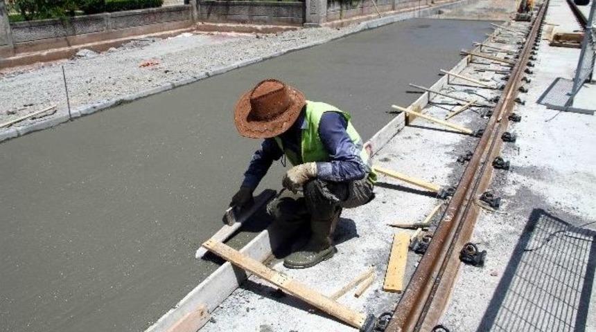 Ak&ccedil;aray&rsquo;ın Enerji Hattına İlk Kazma Vuruldu