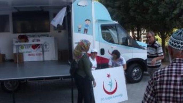 Sağlıklı Yaşam Aracı Çomü’de Bilgilendirme Yaptı