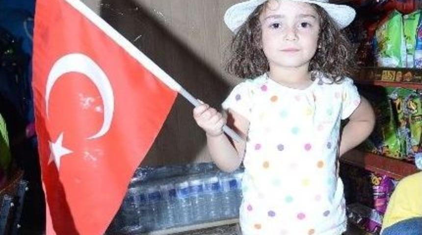 Darende’de Demokrasi Nöbeti Devam Ediyor