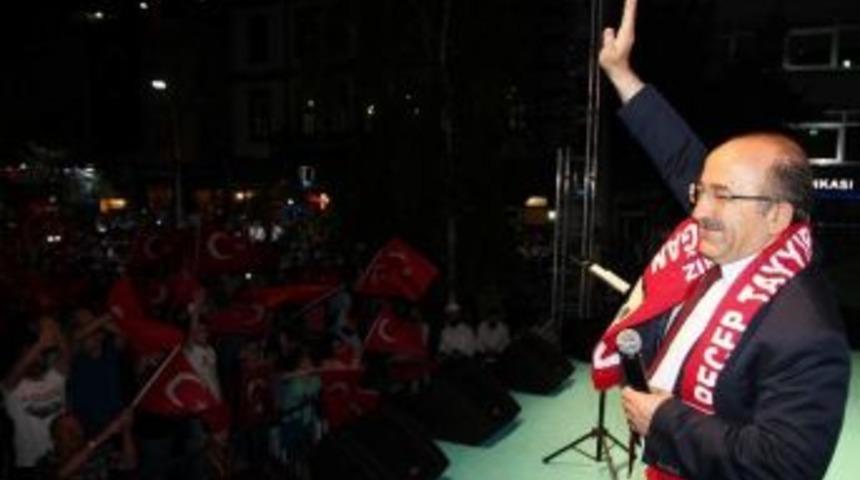 G&uuml;mr&uuml;k&ccedil;&uuml;oğlu &ldquo;gerekirse Aylarca Meydanlarda Olacağız&rdquo;