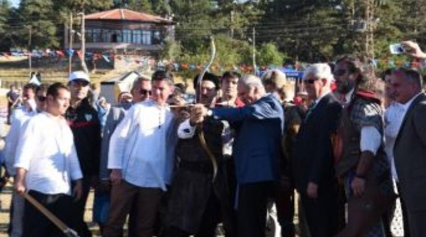 Tk&uuml;ugd Y&ouml;netimi, T&uuml;rk D&uuml;nyası Spor Oyunları Ş&ouml;leni&rsquo;ne Katıldı