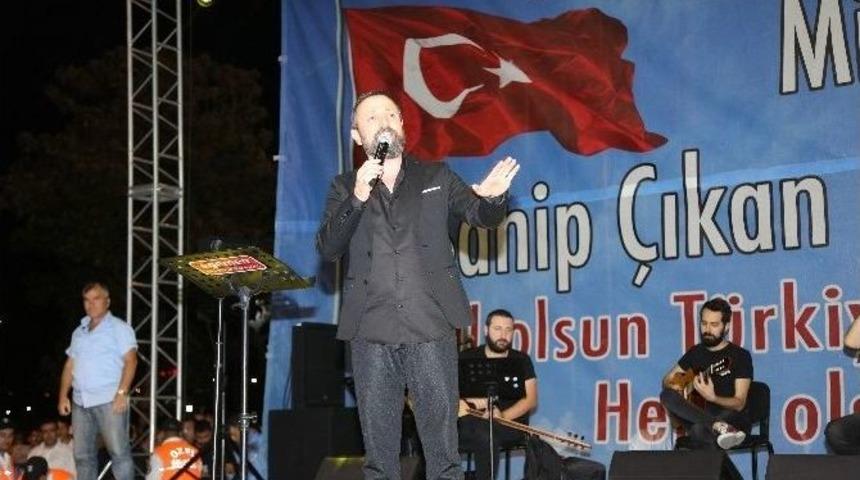 Şahinbey&rsquo;den Demokrasi N&ouml;bet&ccedil;ilerine Moral