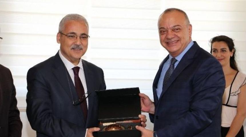 Başkan Erg&uuml;n Vali G&uuml;ven&ccedil;er&rsquo;i Ağırladı