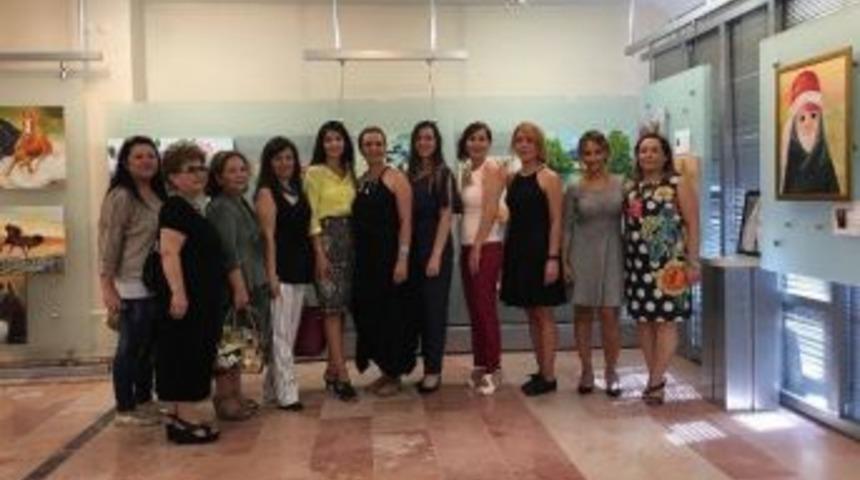 Esog&uuml;&rsquo;de &ldquo;resim Dostları&rdquo; Sergisi A&ccedil;ıldı