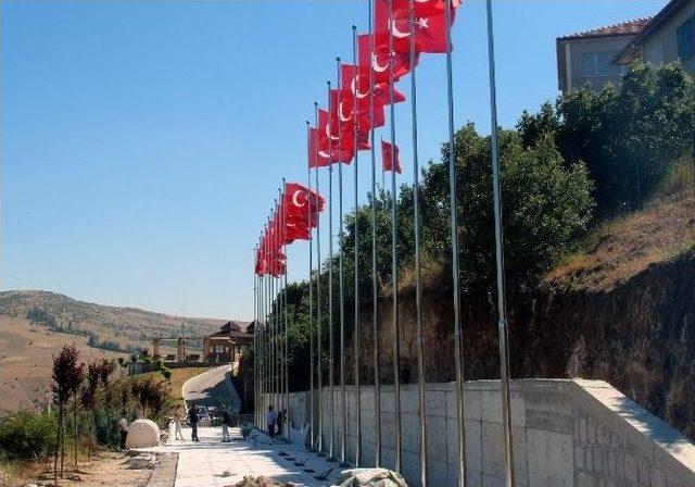 Akdağmadeni Belediyesi Tekke Mesire Alanı’nın İsmi ‘15 Temmuz Demokrasi Ve Şehitler Parkı’ Olarak Değiştirdi