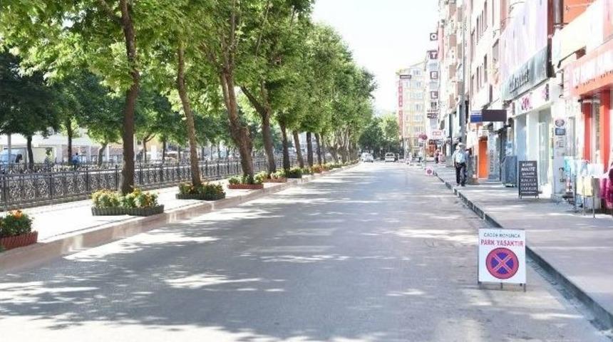 Cevizli Park Ve &Ccedil;engeller K&ouml;pr&uuml;s&uuml; Arasında Park Yasağı Başladı