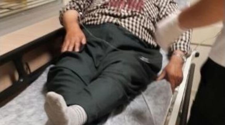 Dokuztaş Oyunu Y&uuml;z&uuml;nden Yaşlılar Bir Birine Girdi: 1 Yaralı