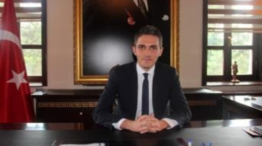 Taşk&ouml;pr&uuml; Kaymakamlığı&rsquo;na Evren &Ccedil;akır Atandı