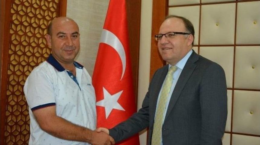 Siirt Valisi Tutulmaz, Demokrasi Kahramanını Kutladı