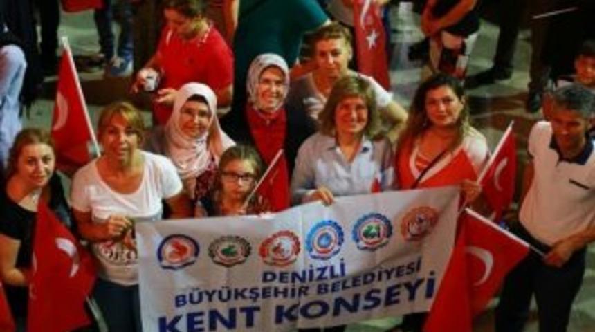 Denizli Kent Konseyi&rsquo;nden Darbe Girişimine Tepki