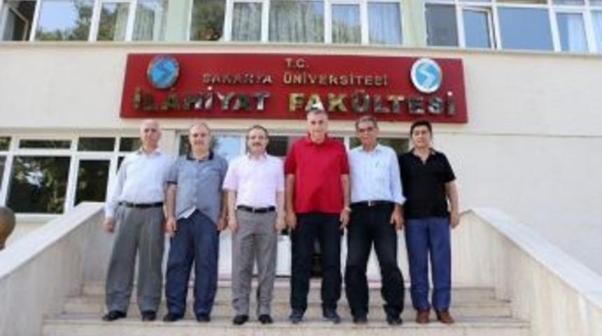 Başkan To&ccedil;oğlu, İlahiyat Fak&uuml;ltesi Y&ouml;netimini Ziyaret Etti
