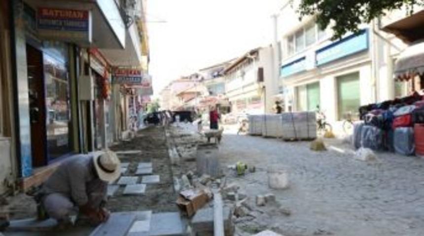 Sapanca &Ccedil;arşıda &Ccedil;alışmalar Tamamlanıyor