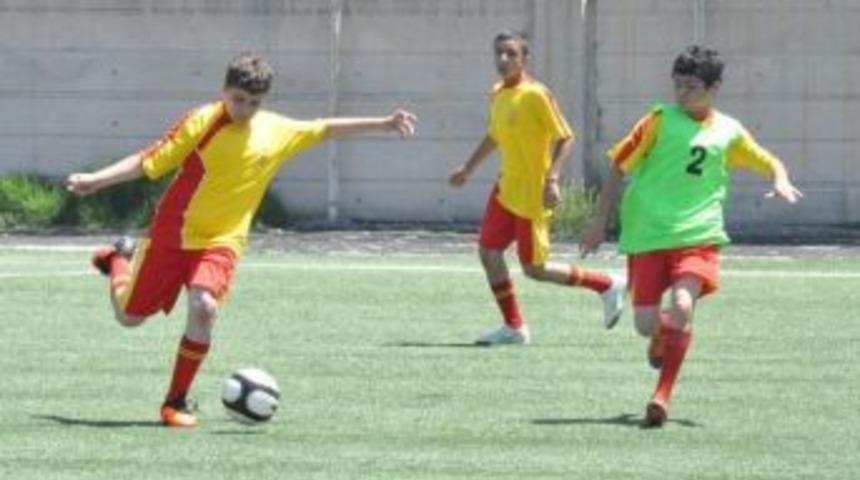 Yeni Malatyaspor Alt Yapısında U19 Ve U20 Kategorilerinde &Ccedil;alışmalara Başlandı