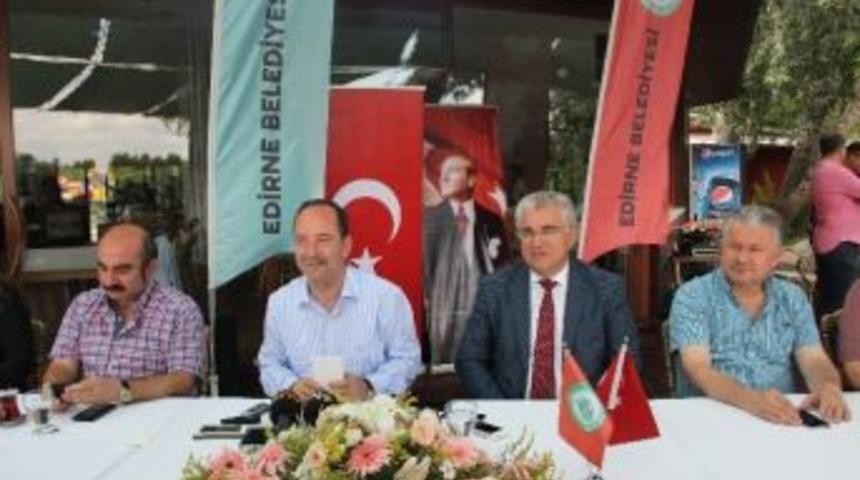 Kırkpınar&rsquo;daki Esnafa G&uuml;rkan&rsquo;dan Teşekk&uuml;r