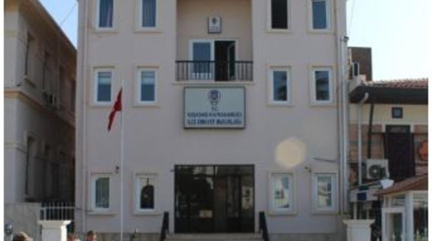 Kuşadası Ter&ouml;rle M&uuml;cadele B&uuml;ro Amiri G&ouml;zaltına Alındı