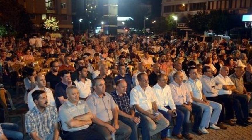 Salihli &ldquo;demokrasi &ldquo;i&ccedil;in Birlik Oldu