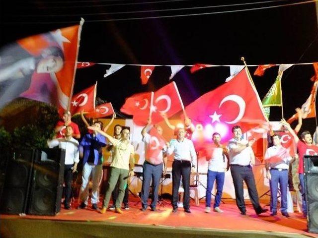 Havran’da Meydanlar Demokrasiye Sahip Çıkan Binlerce Vatandaşlarla Doldu Taştı