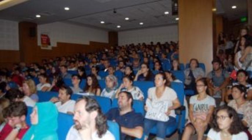 &Uuml;niversite Tercih Merkezi İzmir&rsquo;de