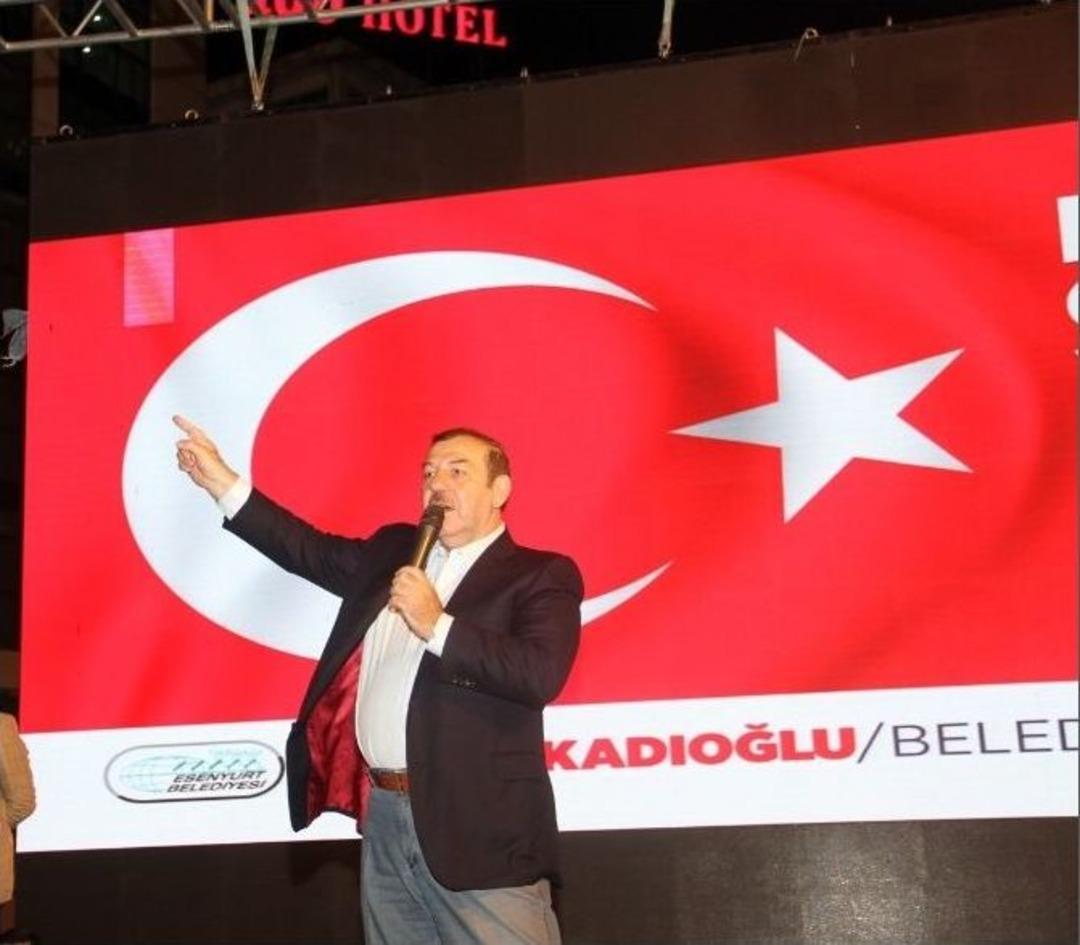 Esenyurt&rsquo;ta Demokrasi N&ouml;beti 24 Saat Devam Ediyor