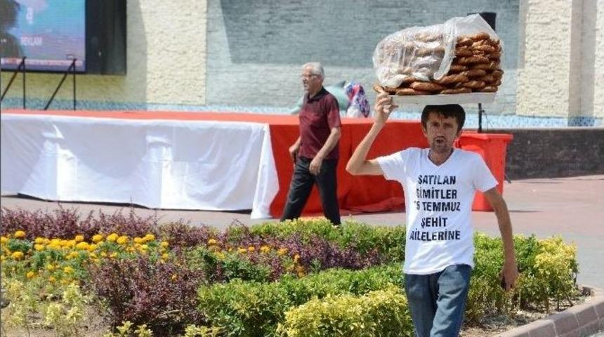 (&ouml;zel Haber) Kocaelili Simit&ccedil;i, 1 G&uuml;nl&uuml;k Hasılatını &rsquo;demokrasi Şehitleri&rsquo;ne Bağışladı