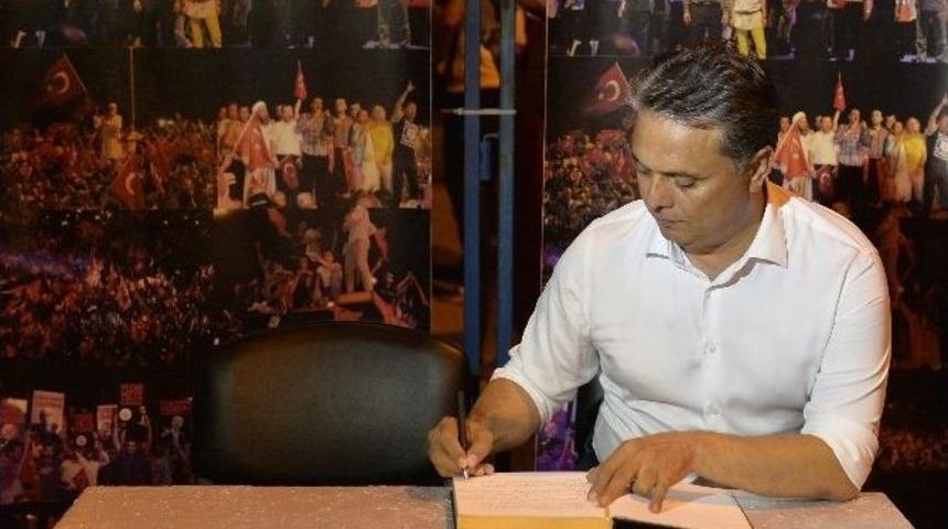 Başkan Uysal Demokrasi Ş&ouml;leni&rsquo;nde