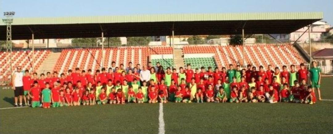 Yaz Spor Okulları Eğlenirken &Ouml;ğretmeye Devam Ediyor