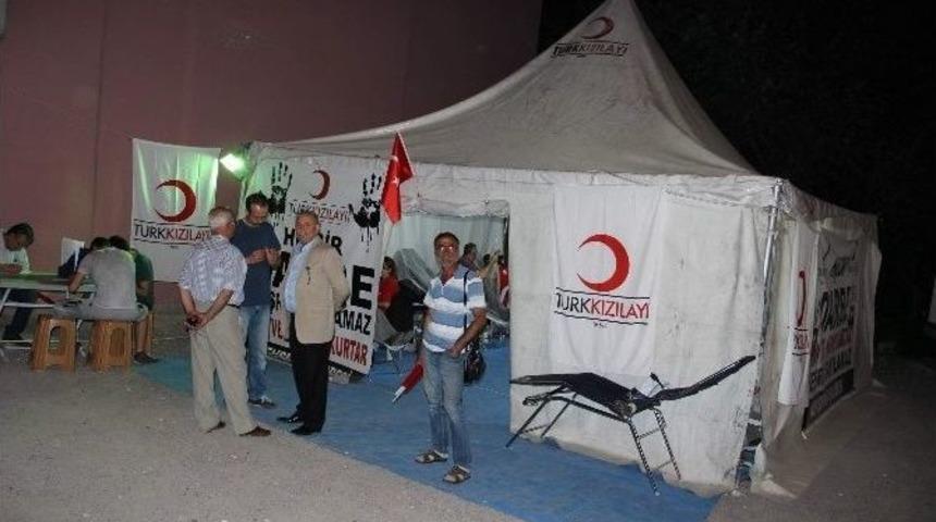 Kızılay Nevşehir Şubesi 695 &Uuml;nite Kan Bağışı Topladı