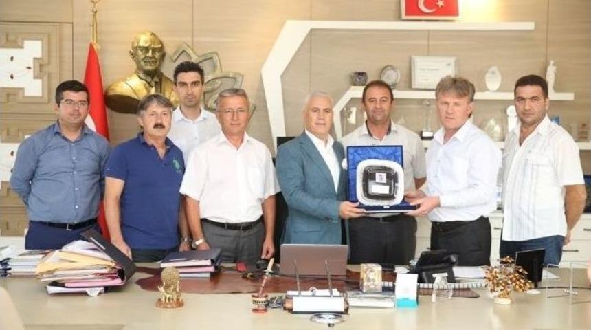 Nil&uuml;fer Belediyesi&rsquo;nden Sporculara Tam Destek