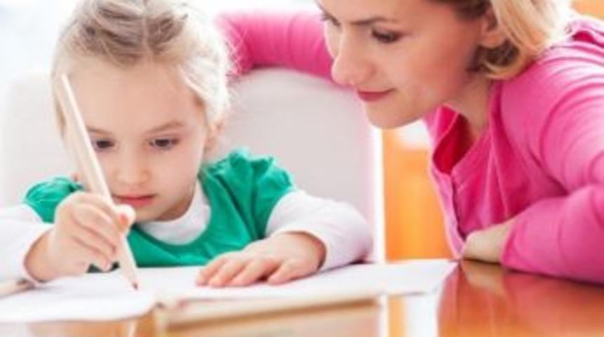 Otizmde İletişim &Ouml;nemli