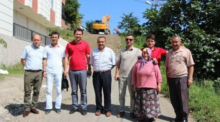 Giresun Belediyesi Ekipleri Aksu Ve &Ccedil;aykara Mahallesinde &Ccedil;alışmalarını S&uuml;rd&uuml;r&uuml;yor