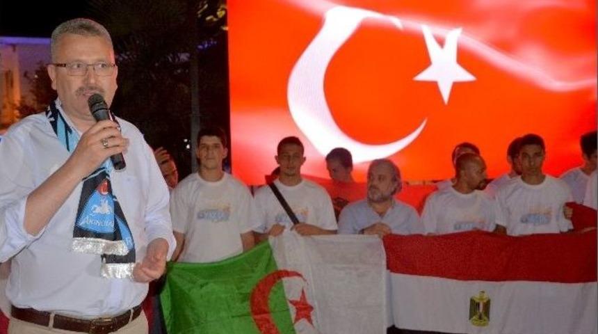 Yabancı &Ouml;ğrenciler Demokrasi N&ouml;betinde