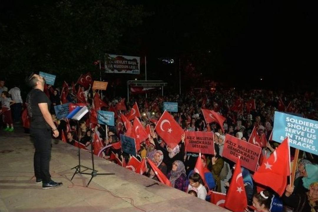 Bilecik&rsquo;te Demokrasi N&ouml;beti S&uuml;r&uuml;yor