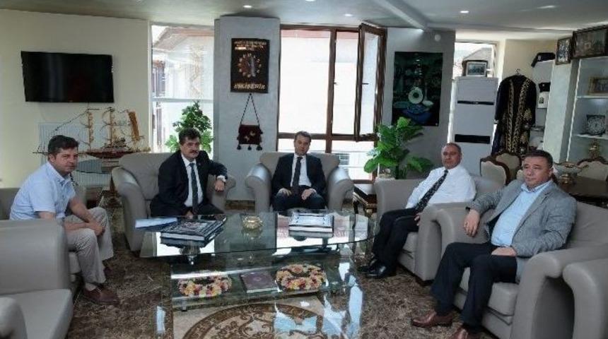 Vali Çelik, Eesob Başkanı Birsen’e İade-i Ziyarette Bulundu