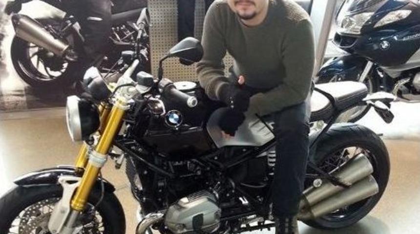 Antalya&rsquo;da Dalış Yapan Gen&ccedil; &Ouml;ld&uuml;