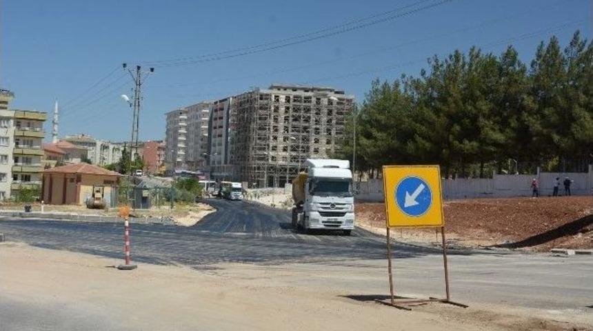 Toki Kavşağının Asfaltı Yapıldı