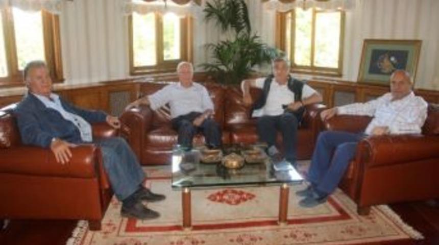 Emekli Orgeneral Atilla Ateş, Başkan Arslan&rsquo;ı Ziyaret Etti