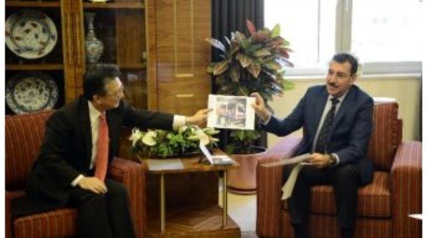 Bakan T&uuml;fenkci, Japonya&rsquo;nın T&uuml;rkiye B&uuml;y&uuml;kel&ccedil;isi Oka&rsquo;yı Kabul Etti