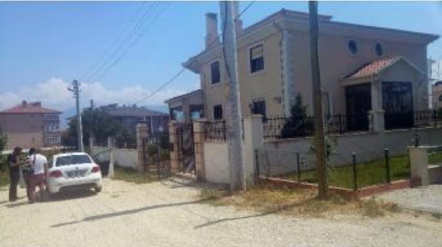 Bolu&rsquo;da 25 Adrese Eş Zamanlı Baskın